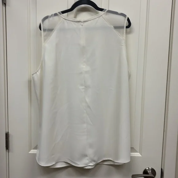 NWT Soft Surroundings Ecru Blouse - Picture 5 of 7